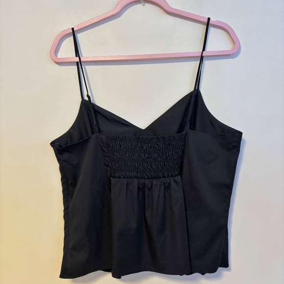 Elizabeth and James V Neck Gathered Peplum Cami Tank Top Adjustable Black XL - Picture 4 of 5